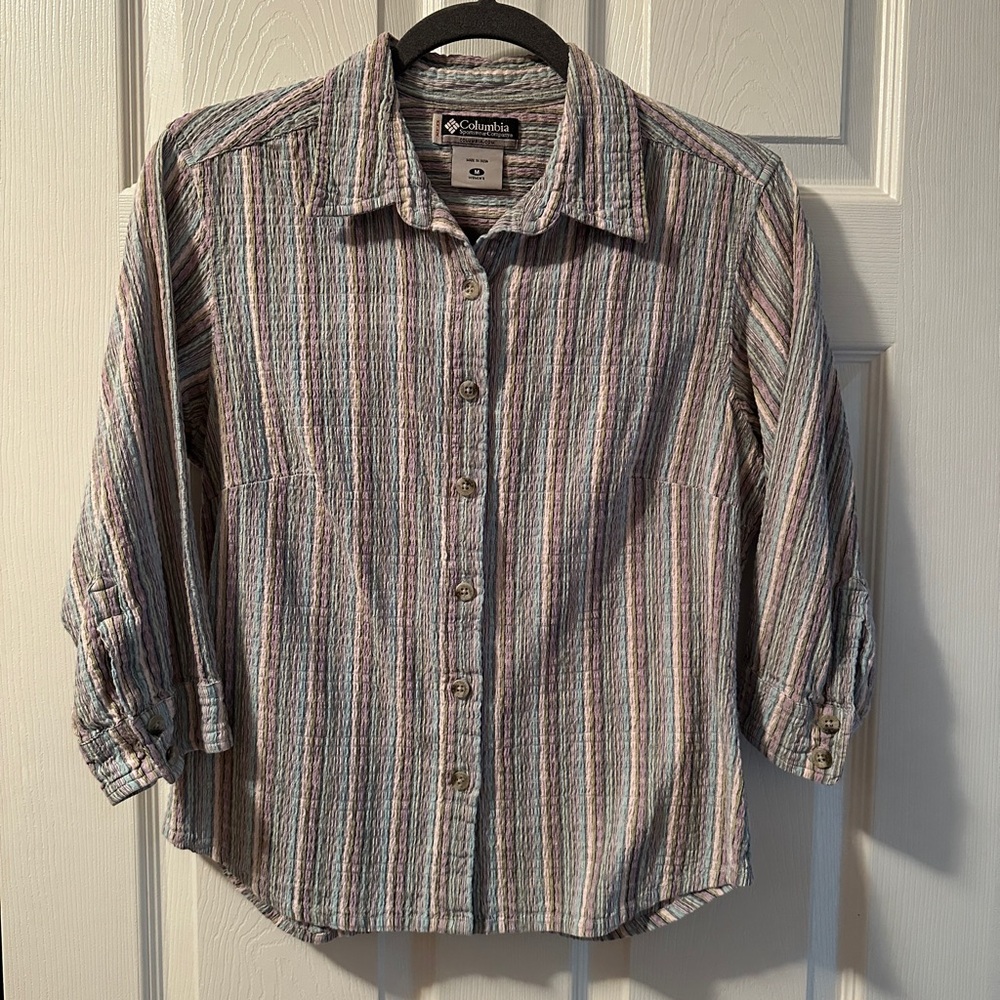 Columbia XCO 3/4 sleeve crinkled Striped Shirt, women’s medium AL7207
